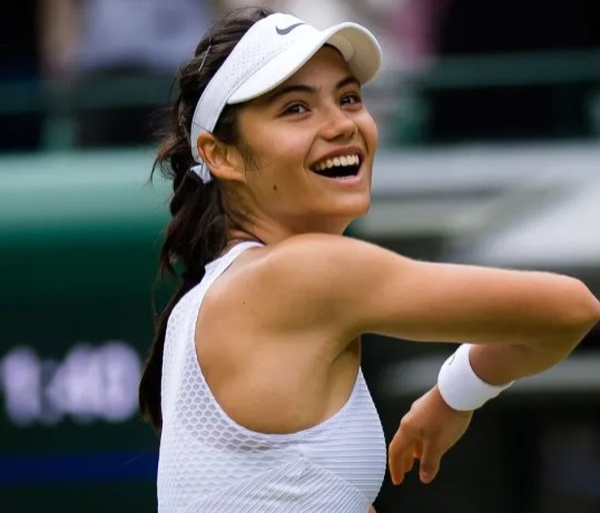 媒体和球迷 媒体和球迷