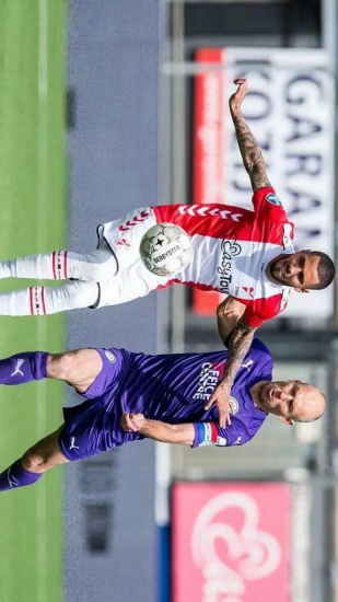 再度站在他 再度站在他