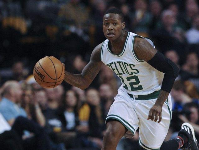 都看好湖人 都看好湖人