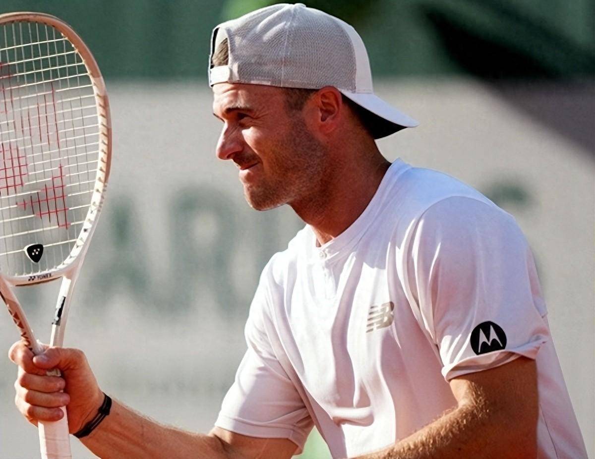 签下威廉不 签下威廉不