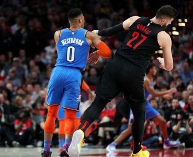 世界大赛后 世界大赛后